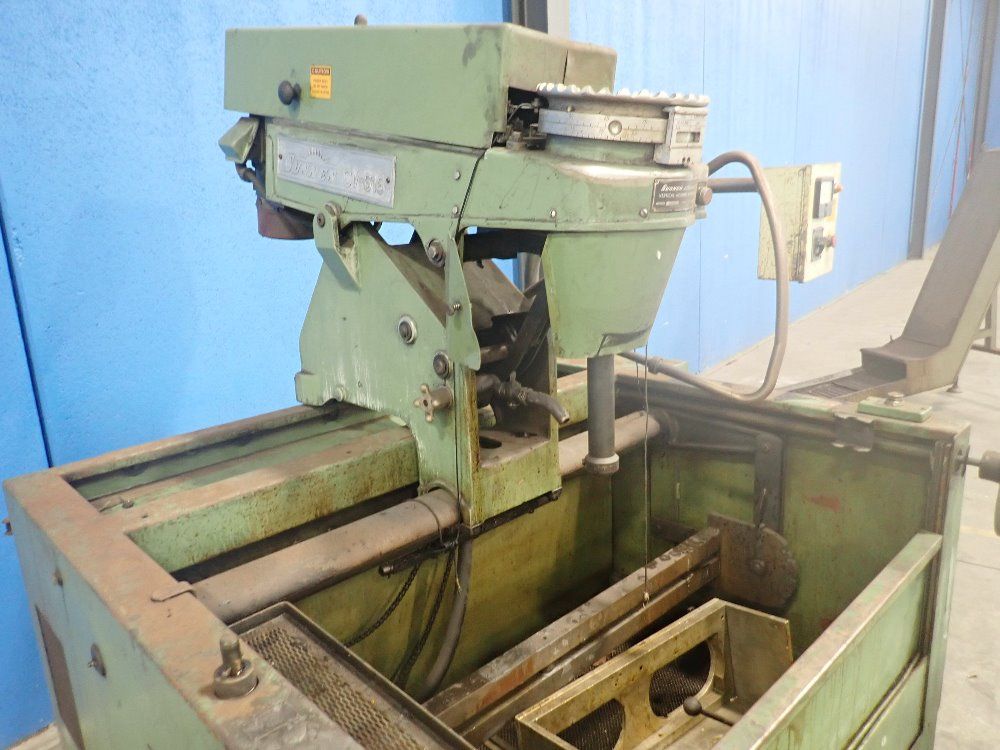 Sunnen Products Co Automatic Vertical Honing Machine