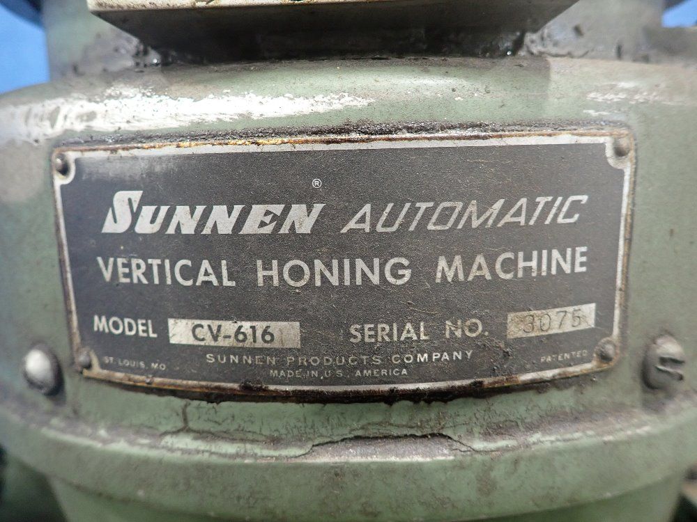 Sunnen Products Co Automatic Vertical Honing Machine