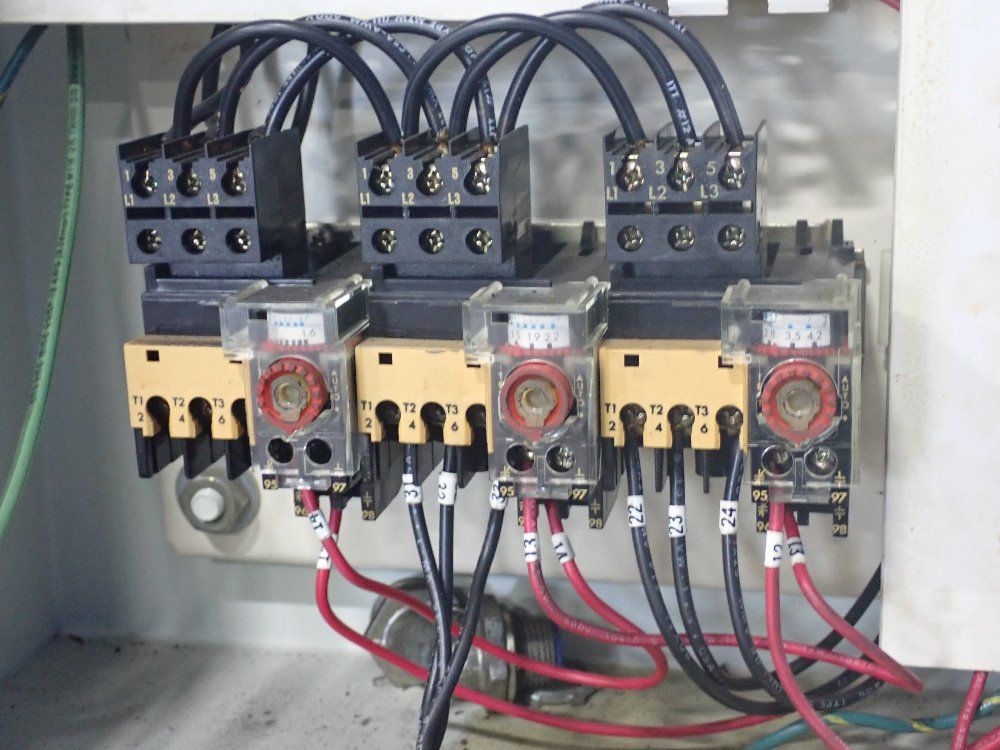 Sunnen Products Co Automatic Vertical Honing Machine