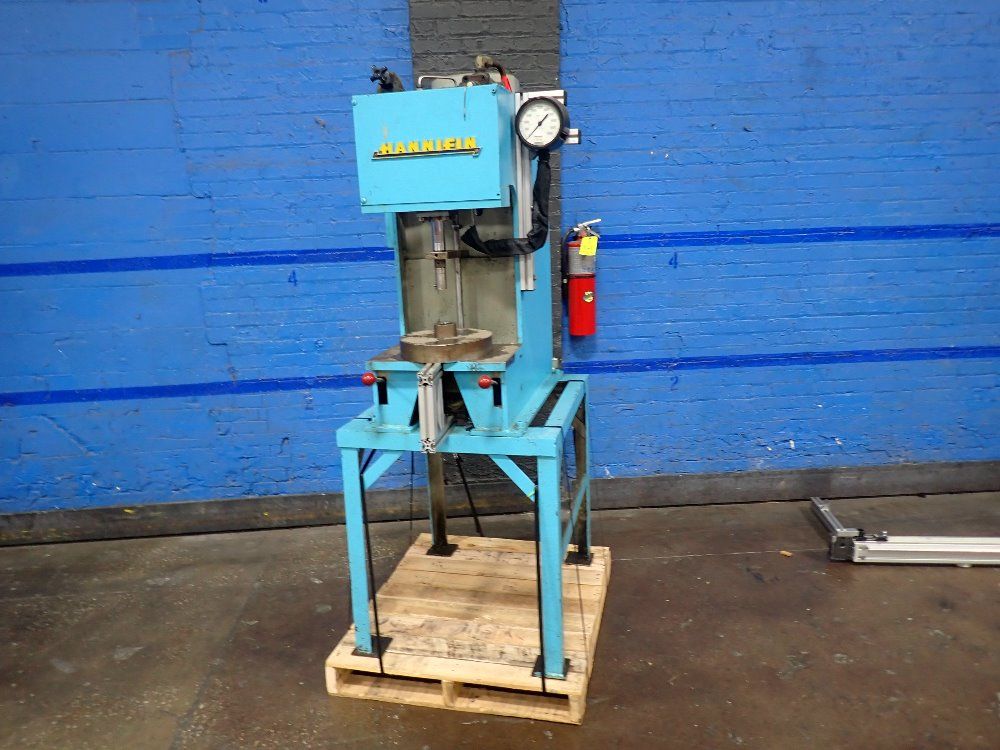 Hannifin 2 Tons Hydraulic Press - Fd-2-12-6-5-2-2-m