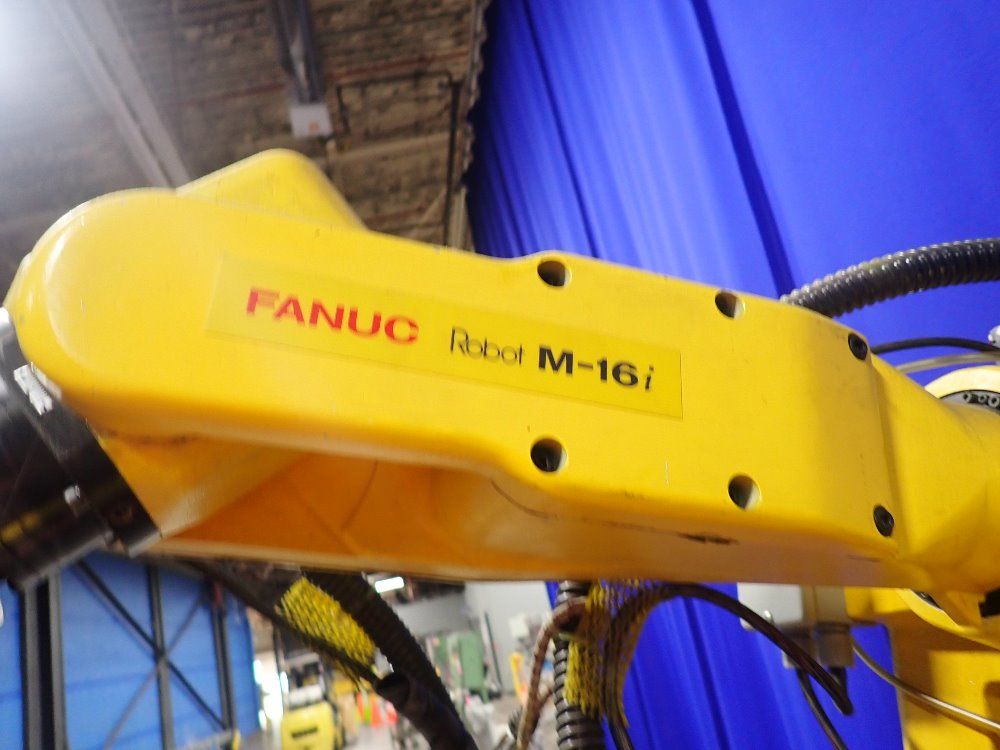Fanuc Robot - M-16i