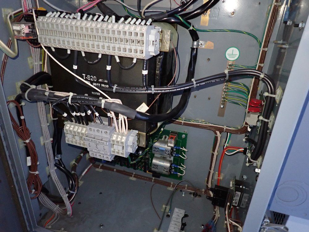 Fadal 16" X 39 1/2" Cnc Vmc - 904-1