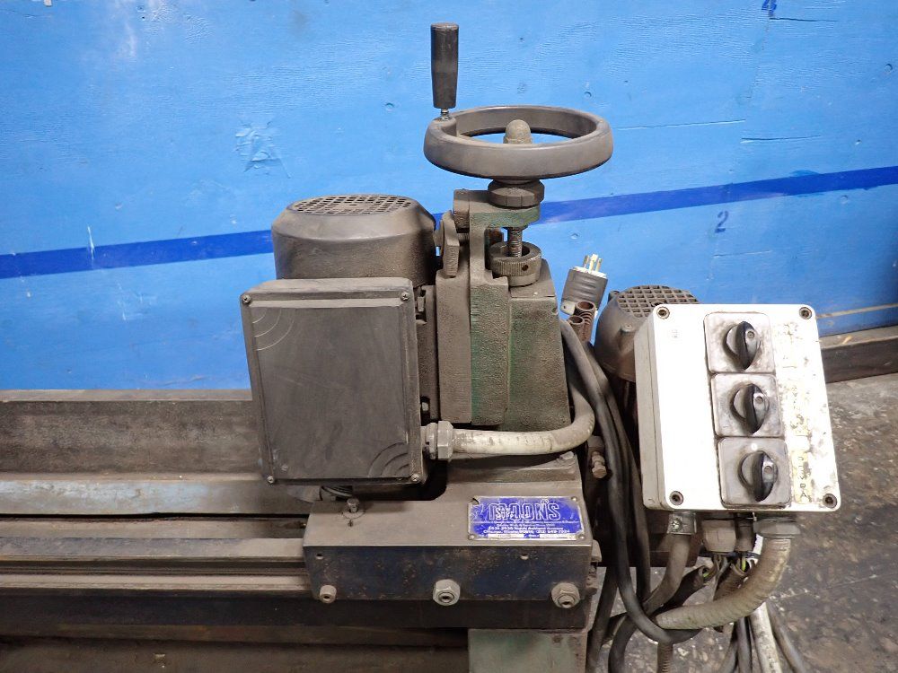 Moons Horizontal Weld Saw