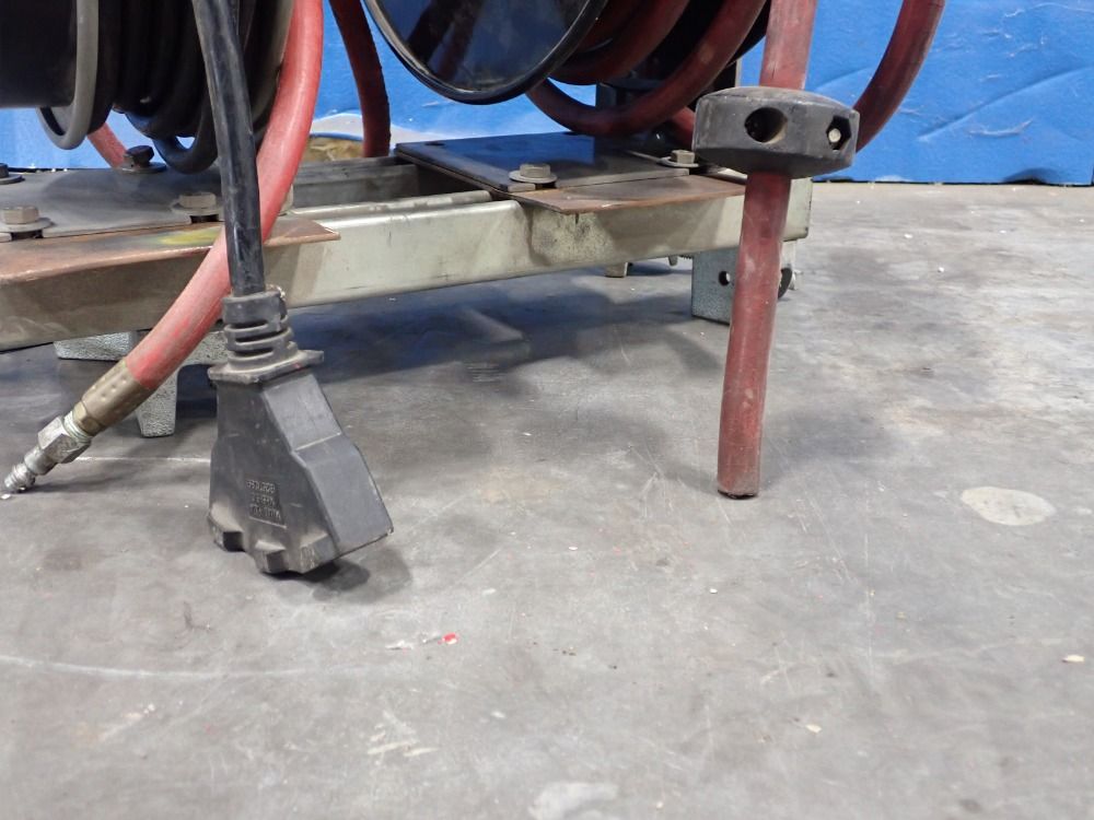 Klutch Air Hose Reel