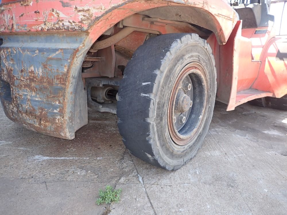 Toyota 15,000 Diesel Forklift - 7fdu80