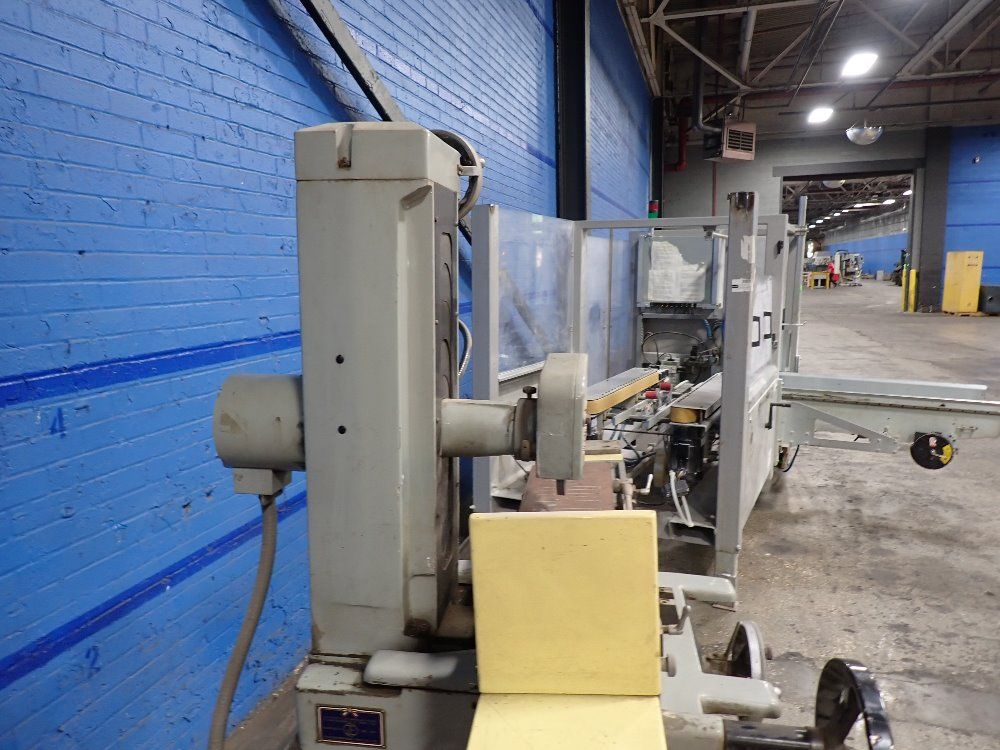 Chevalier 6" X 18" Surface Grinder - Fsg-618