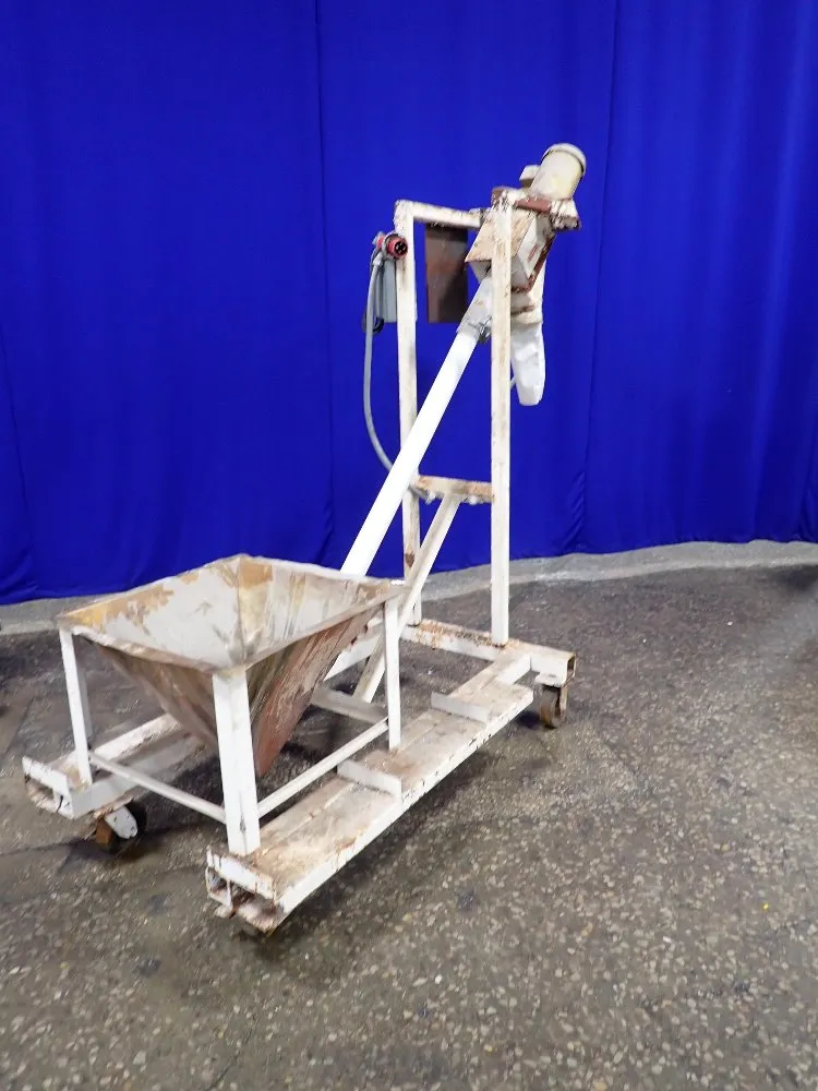 Dynamet Inc 23" X 24" X 25" Feeder