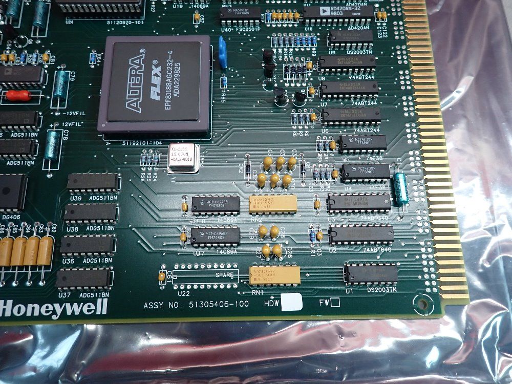 Honeywell 51305406-100 Dcs Board Ucio Module - 51305406-100