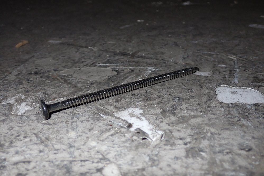 Mule Hide 4 1/2" Fasteners - 01458e