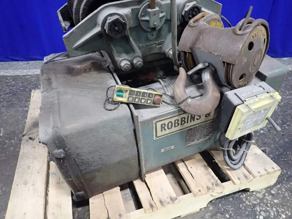 Robbins & Myers 5 Tons Electric Cable Hoist
