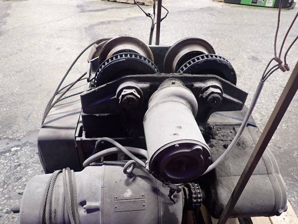 Robbins & Myers 5 Tons Electric Cable Hoist