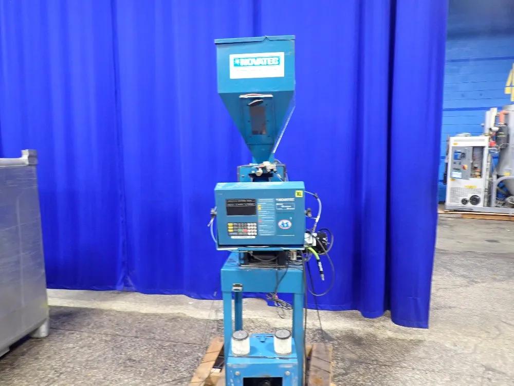 Novatec 26" X 20" X 15" Ngbbs-3 Blender - Ngbbs-3