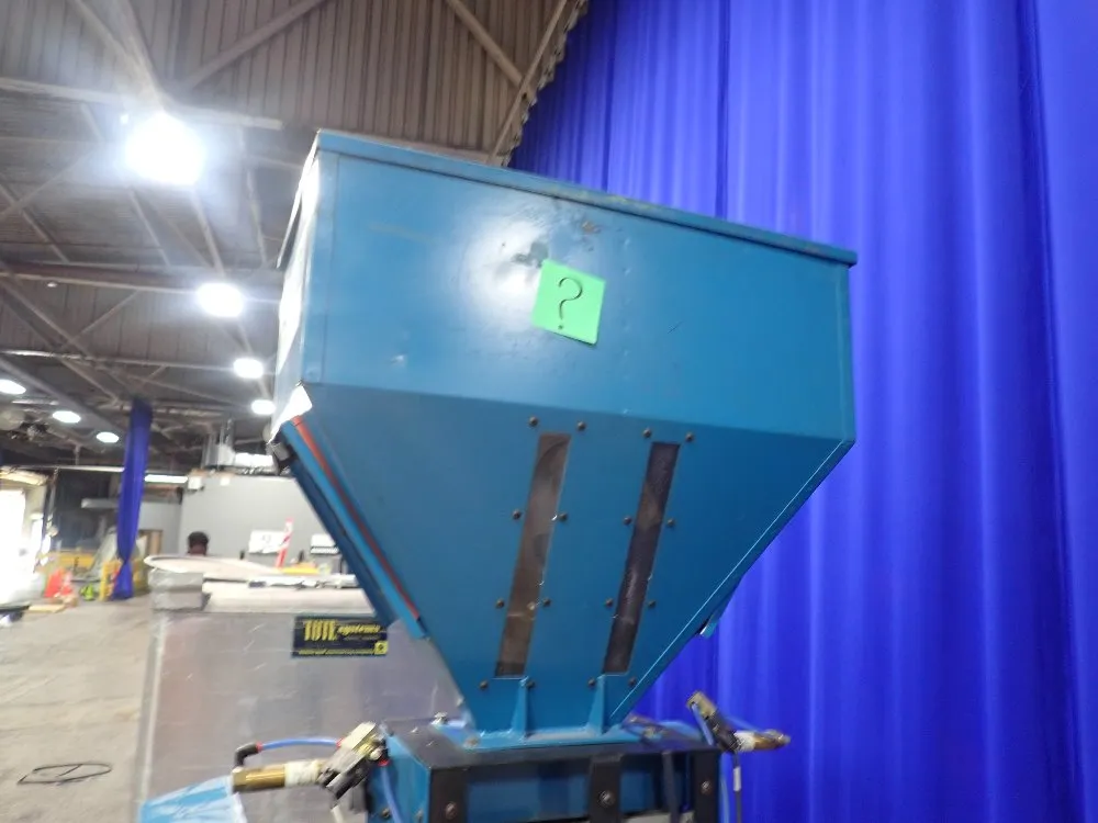 Novatec 26" X 20" X 15" Ngbbs-3 Blender - Ngbbs-3