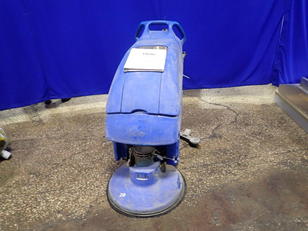 Clarke Floor Sweeper - Encore 520/l20