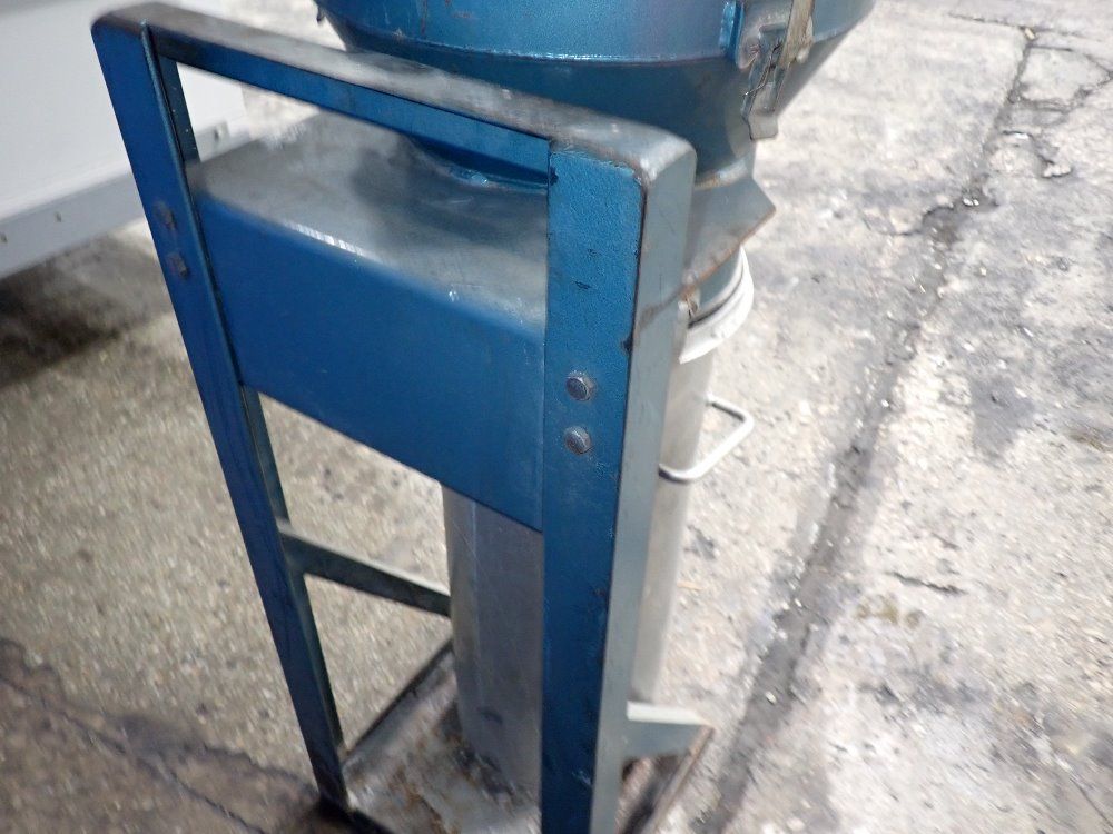 Conair 14" Dia X 16" Hopper