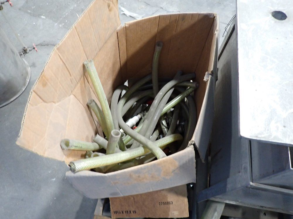 .75 Hp Holding Tank W Drain Tubes