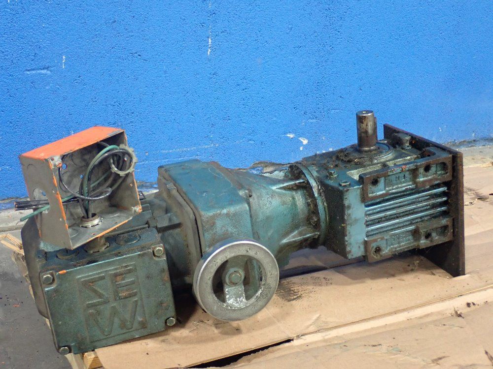 Sew-eurodrive Inc. .20-.33 Hp Gear Drive - Df12dt71d5