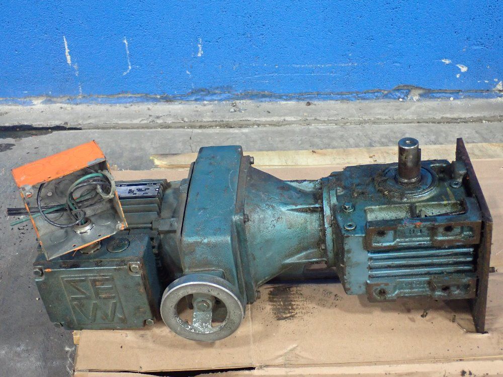 Sew-eurodrive Inc. .20-.33 Hp Gear Drive - Df12dt71d5