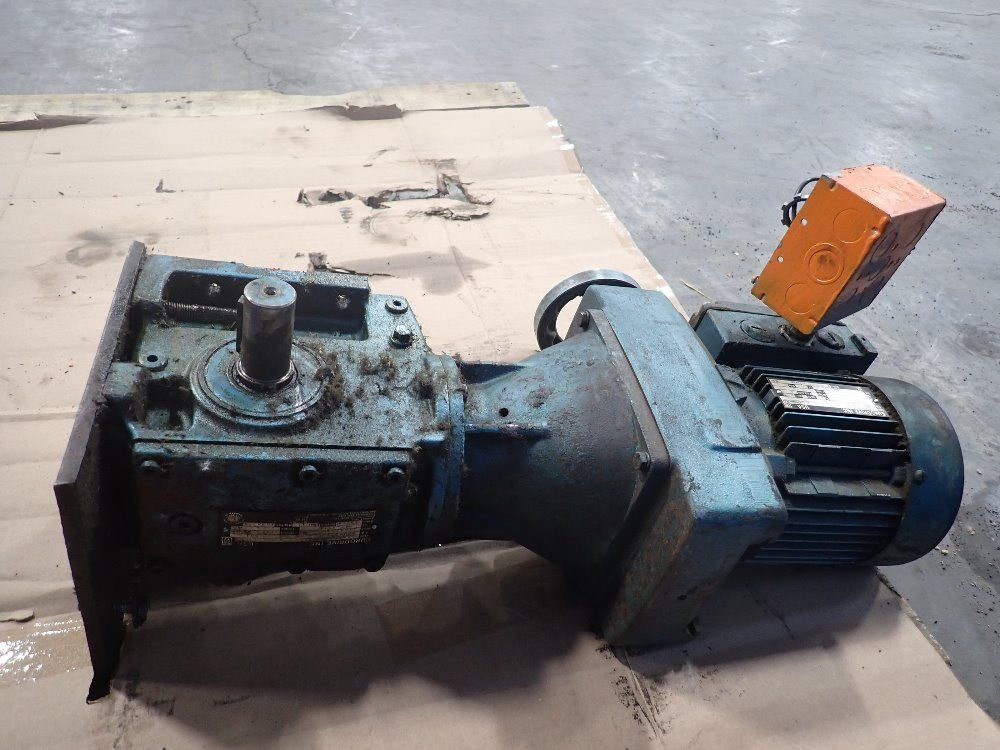 Sew-eurodrive Inc. .20-.33 Hp Gear Drive - Df12dt71d5