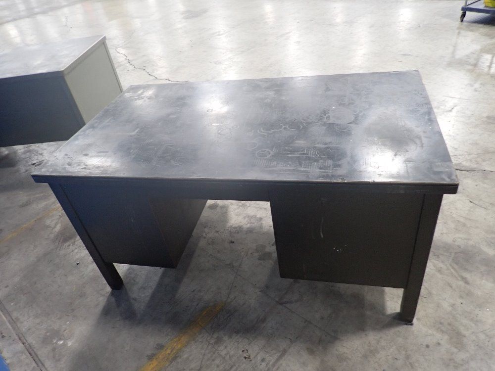 The General Fireproofing Co. 4 Drawers/2 Shelves/pull-out Ledge Steel Work Desk - Allsteel