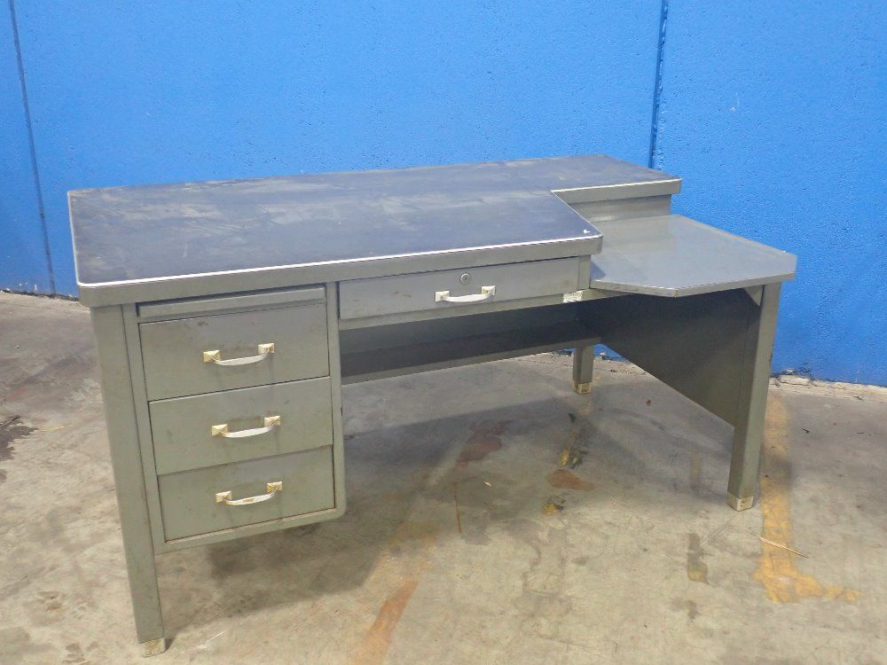 The General Fireproofing Co. 4 Drawers Steel Work Desk