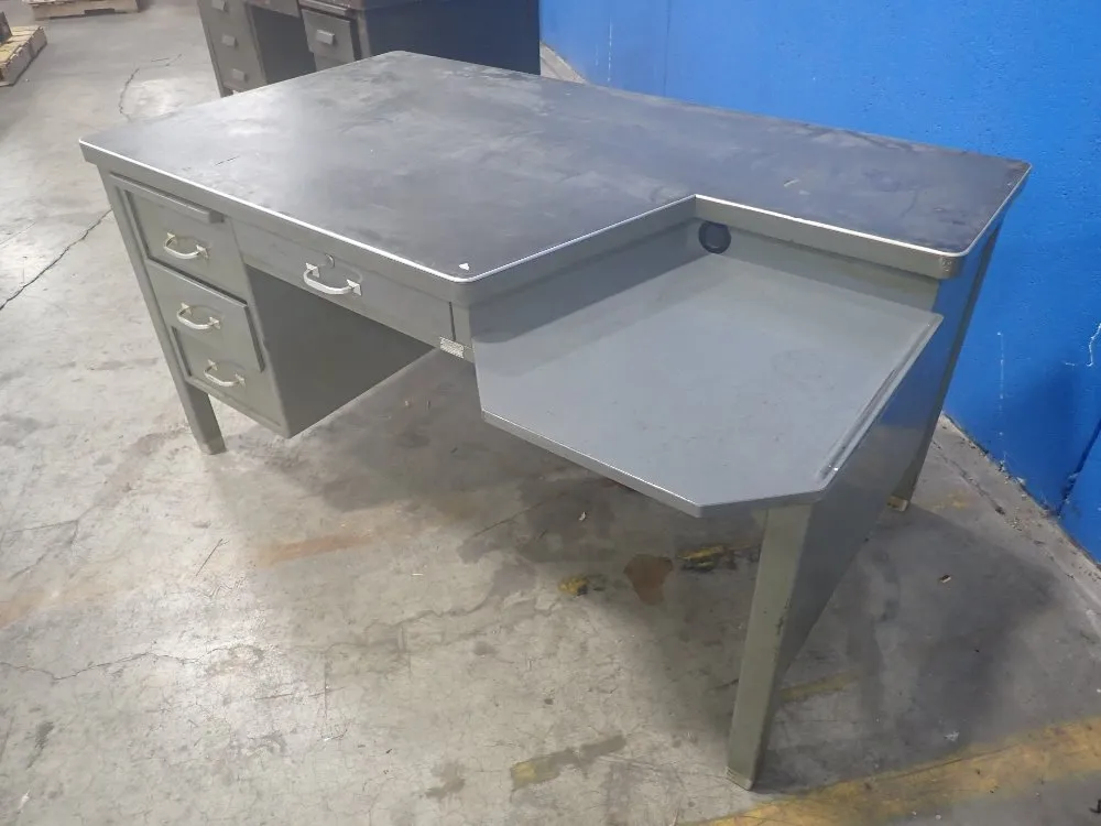The General Fireproofing Co. 4 Drawers Steel Work Desk