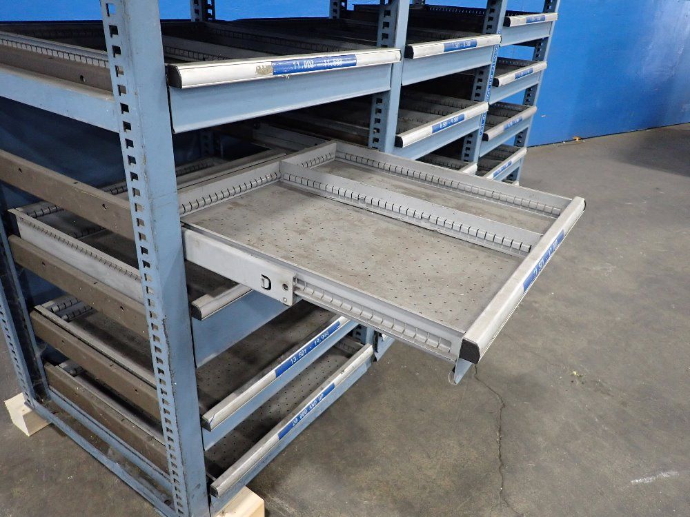 14 Drawers Shelving Unit W/drawers