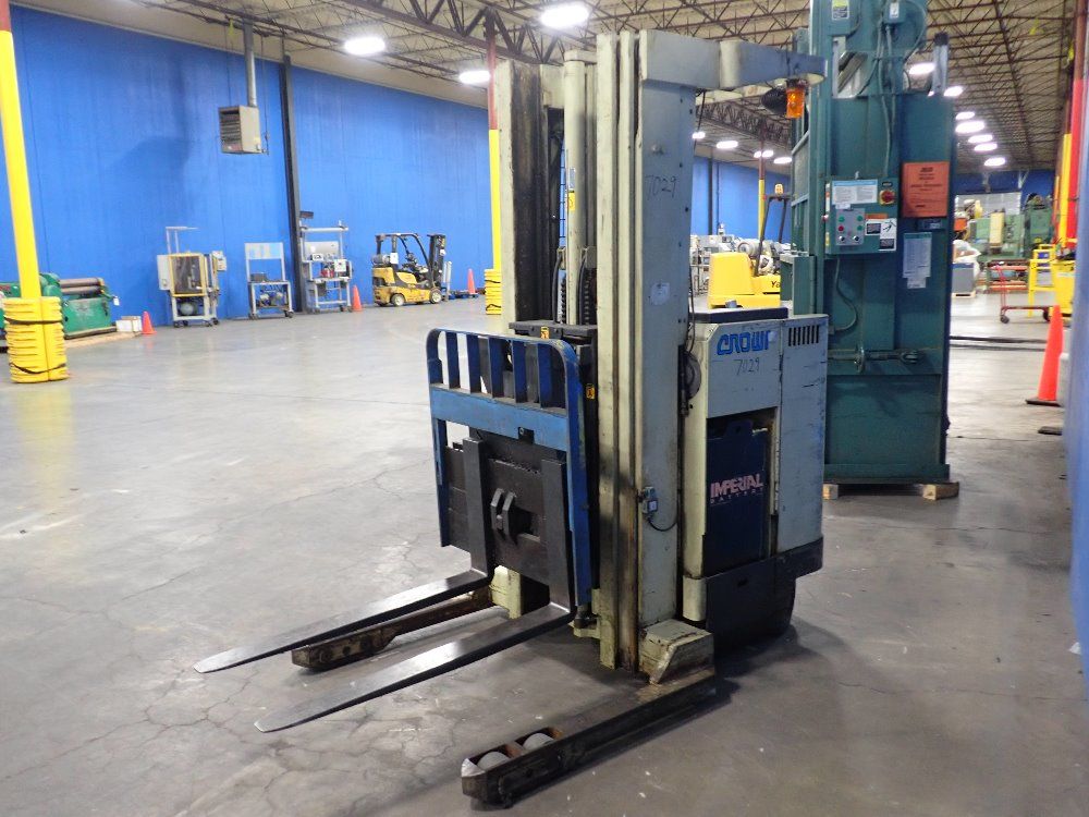 Crown 3000 Lbs. Electric Stand Up Forklift - 30rdtt