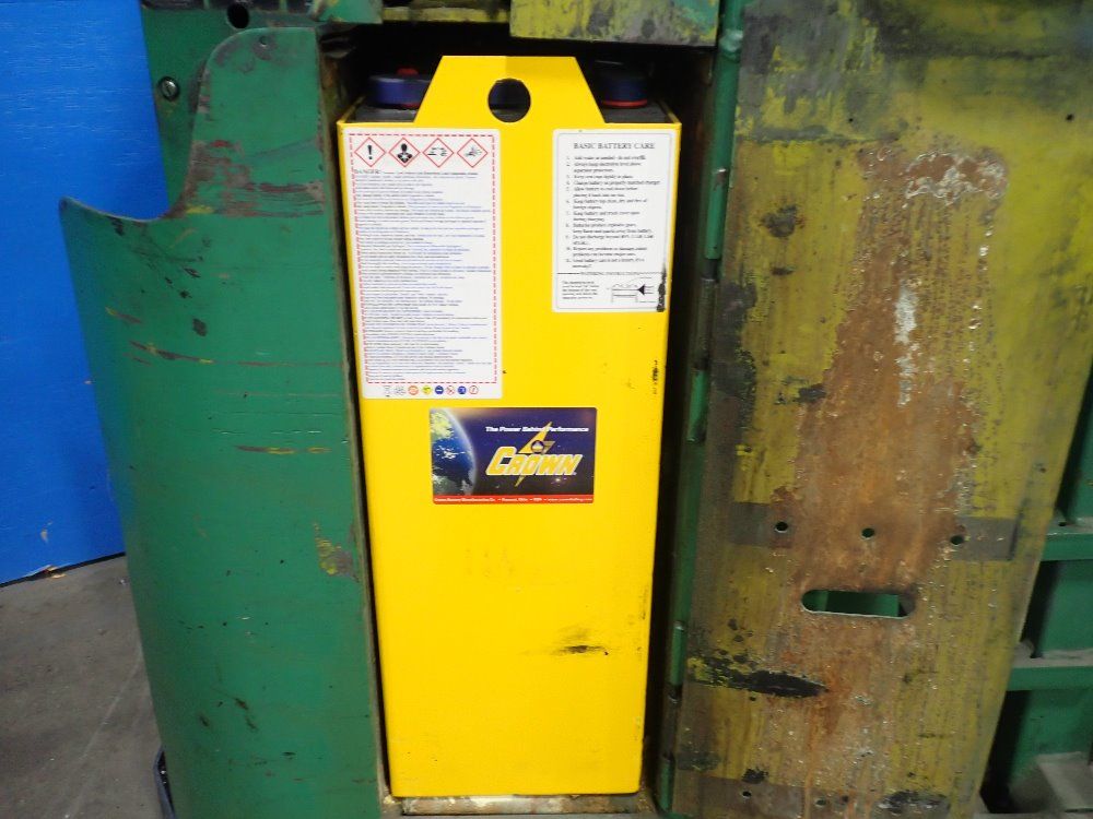 Clark Equipment Co. 2500 Lbs. Electric Stand Up Forklift - Nst25