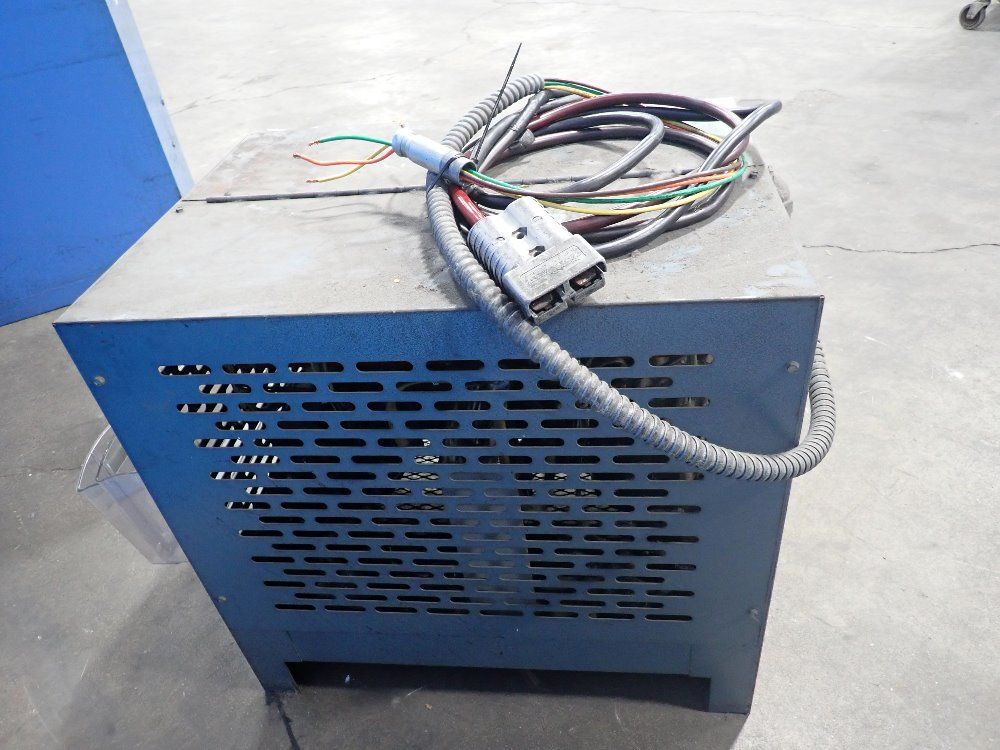 General Battery Corp. 36 V/600 Ah Industrial Battery Charger - 3tn18-600