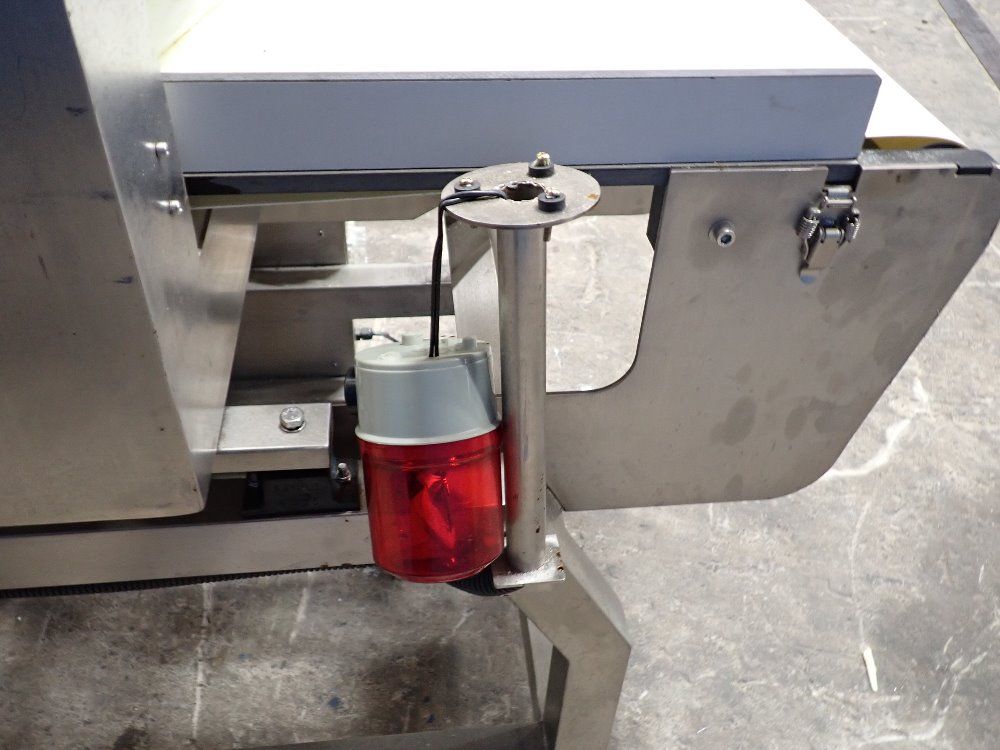 Lom Machine Co Metal Detector - Lmmd-d