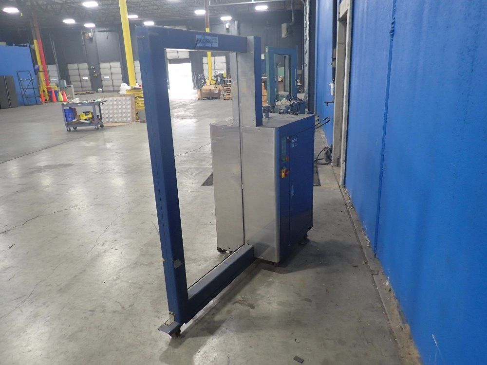 Polychem Plastic Strapping Systems Strapping Machine - Sv5000s