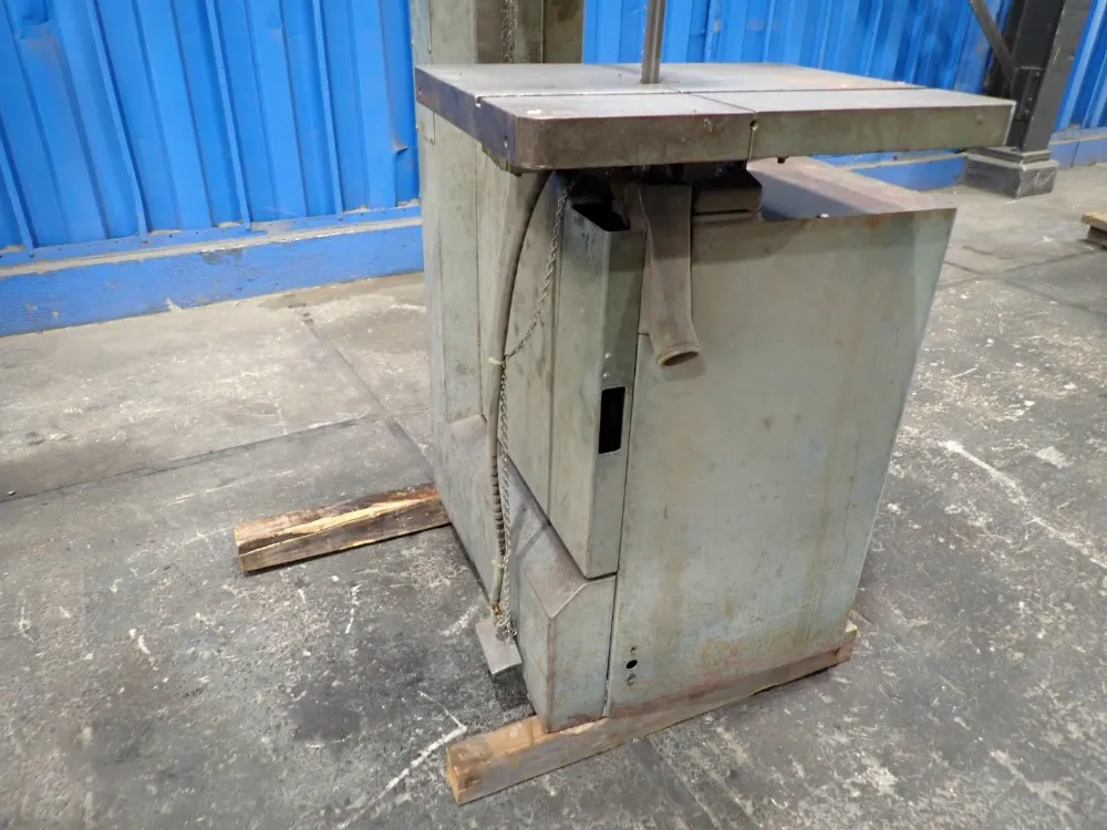 Delta 20x8 Vertical Band Saw - 28-654