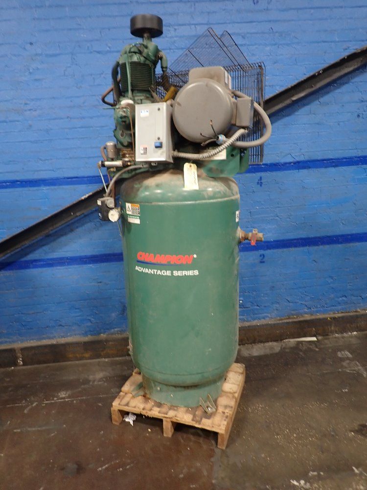 Champion 7.5 Hp Air Compressor - Vr7f-8