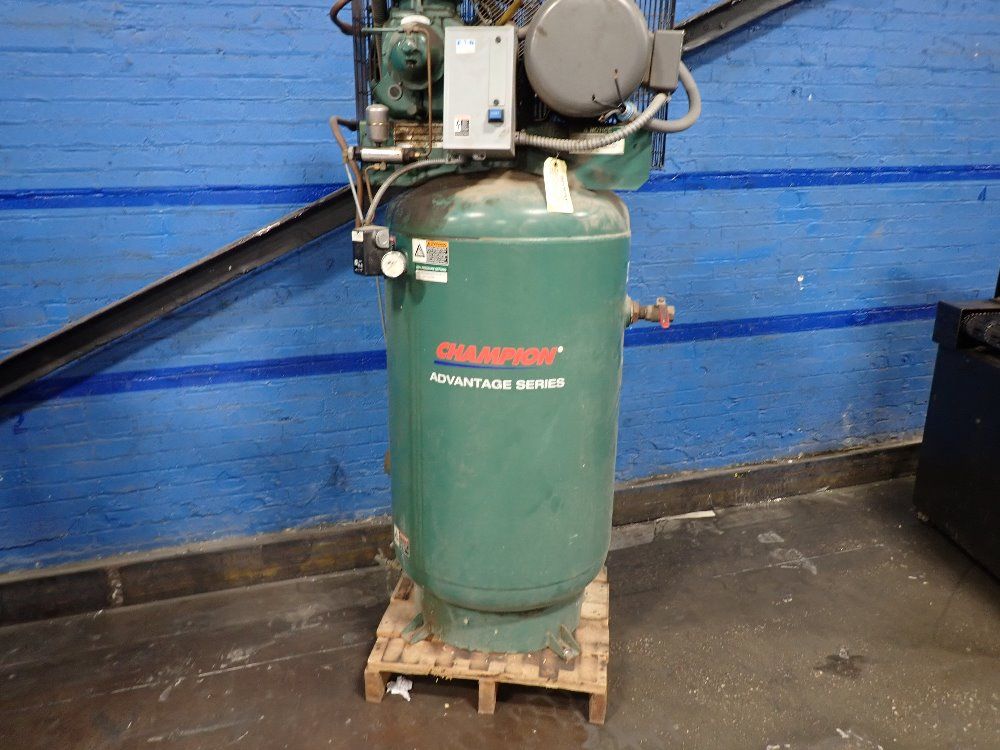 Champion 7.5 Hp Air Compressor - Vr7f-8