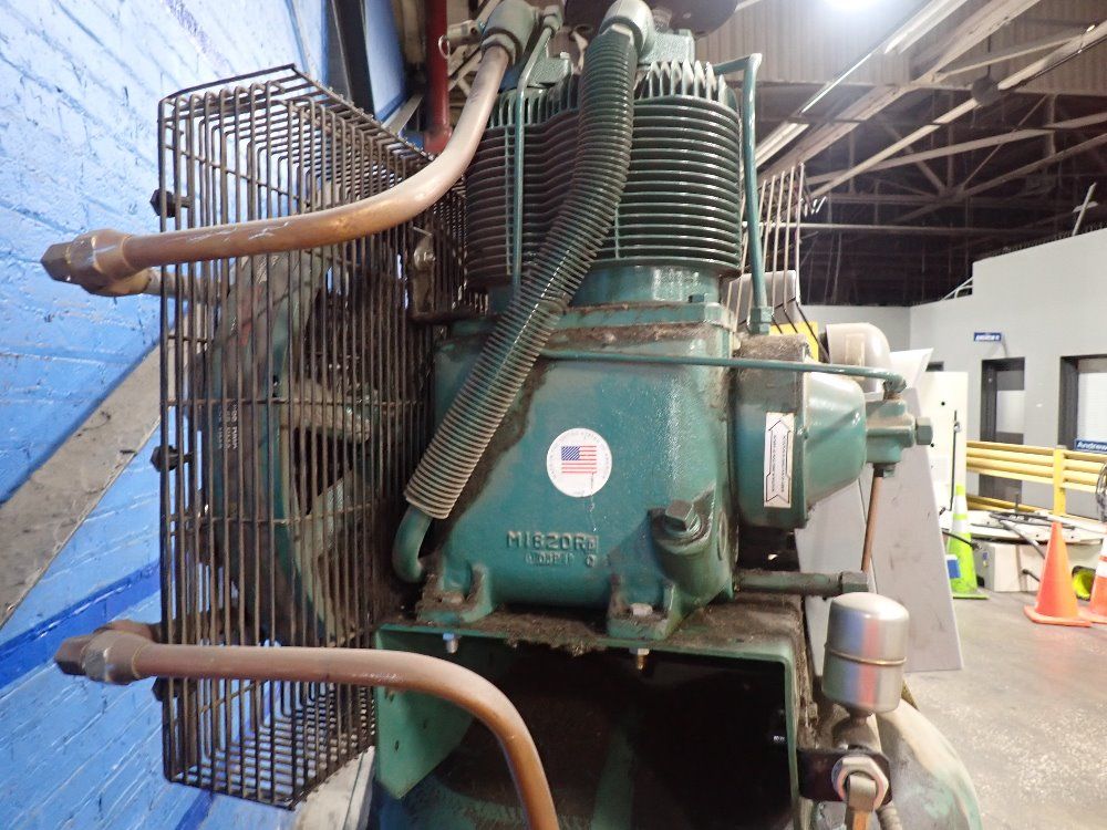 Champion 7.5 Hp Air Compressor - Vr7f-8