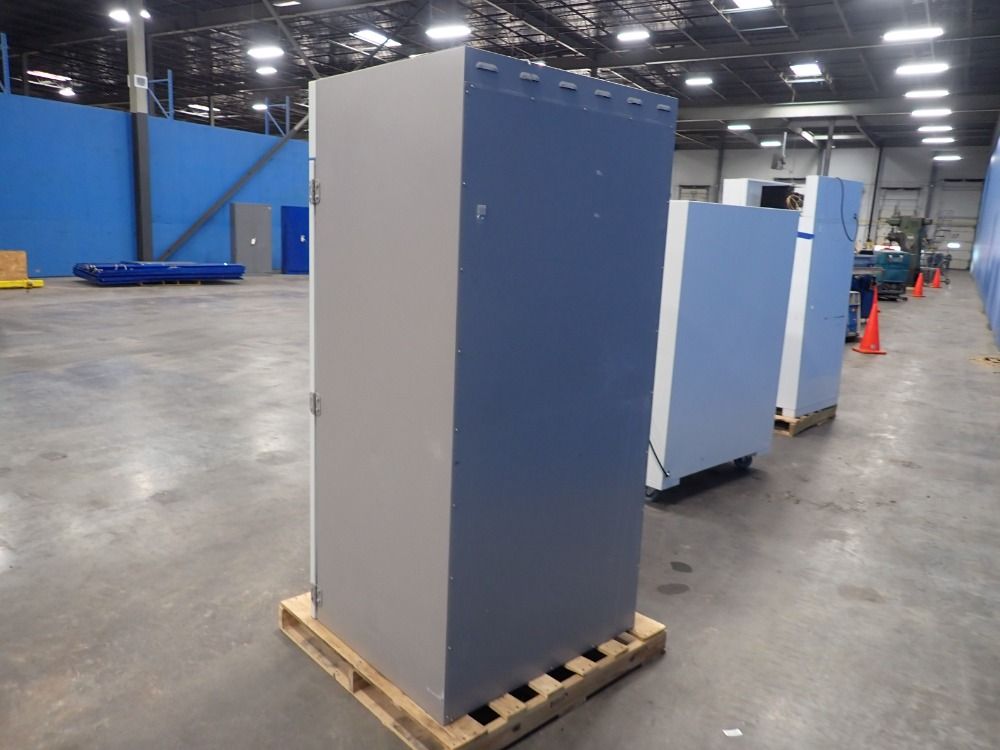 Vwr Incubator - 1915a