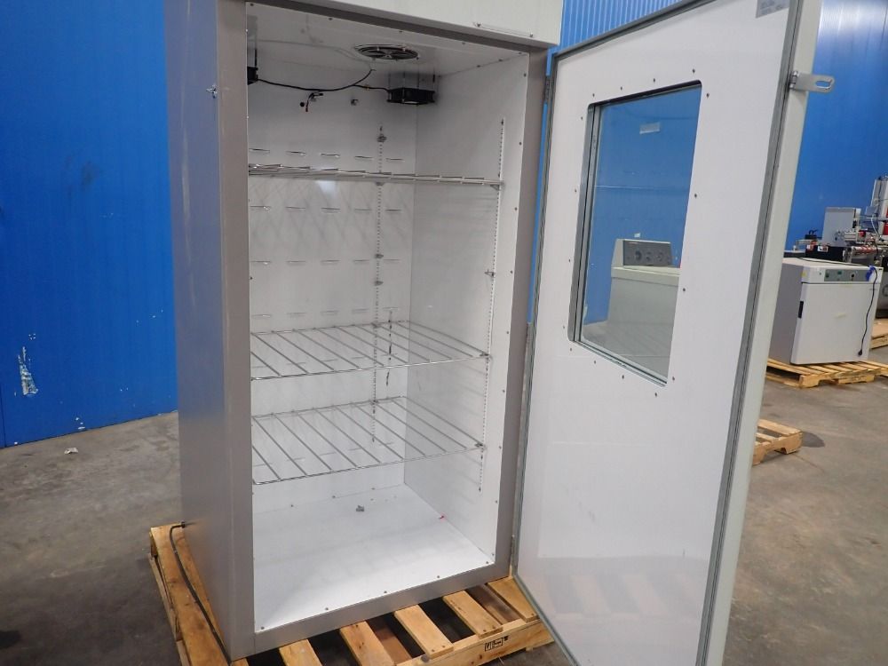 Vwr Incubator - 1915a