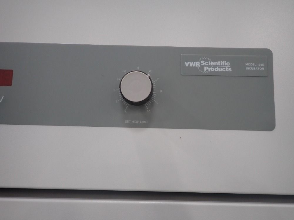 Vwr Incubator - 1915a