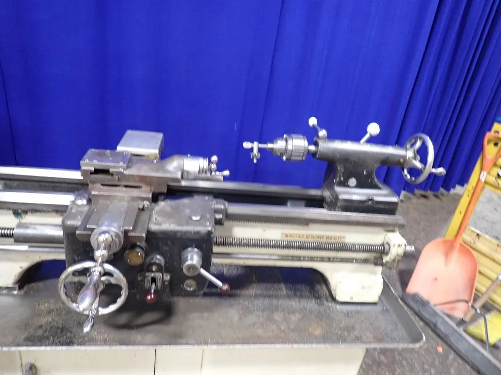 Harrison 14" X 32" Gap Bed Lathe - 13h-hp