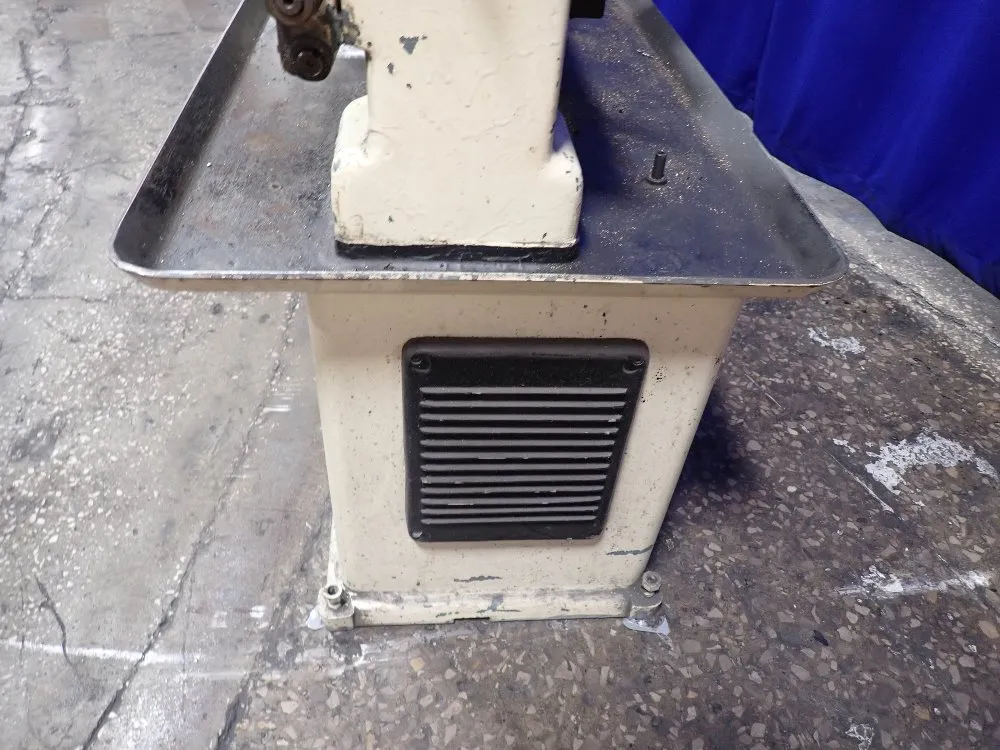 Harrison 14" X 32" Gap Bed Lathe - 13h-hp