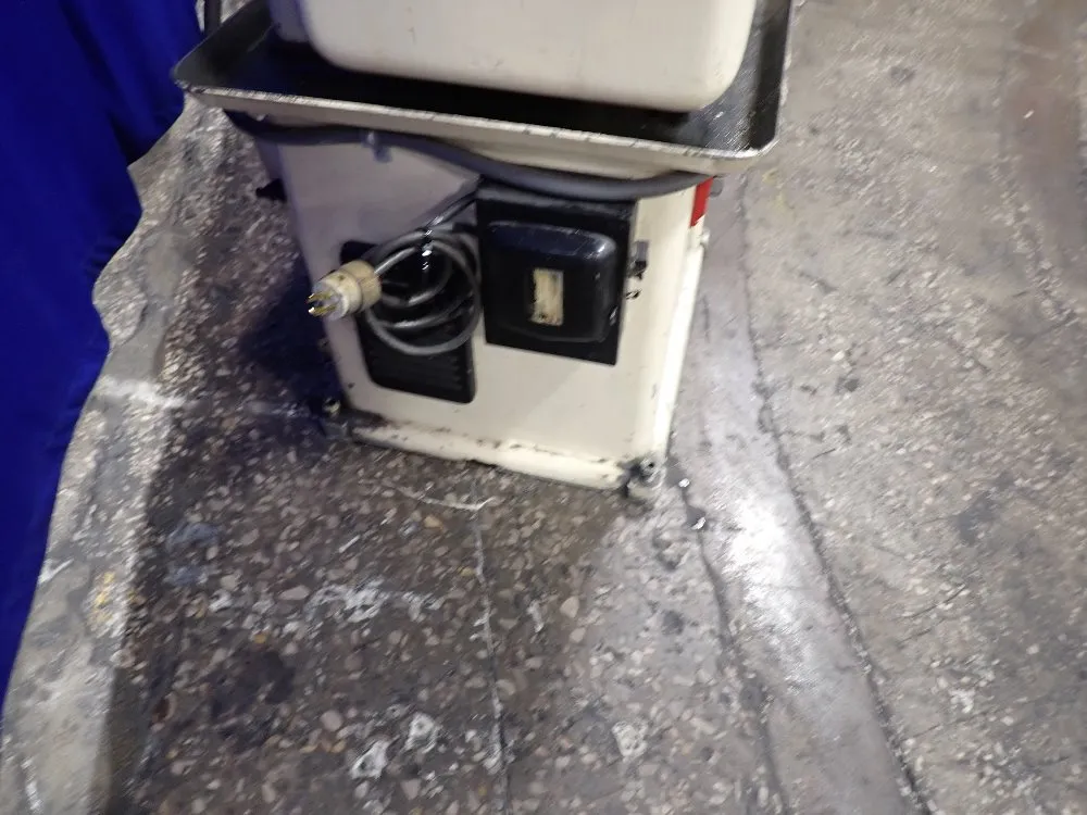 Harrison 14" X 32" Gap Bed Lathe - 13h-hp