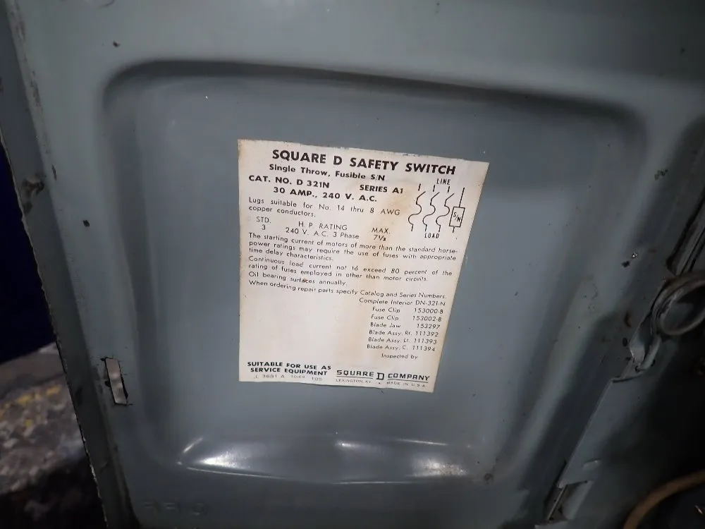 Harrison 14" X 32" Gap Bed Lathe - 13h-hp