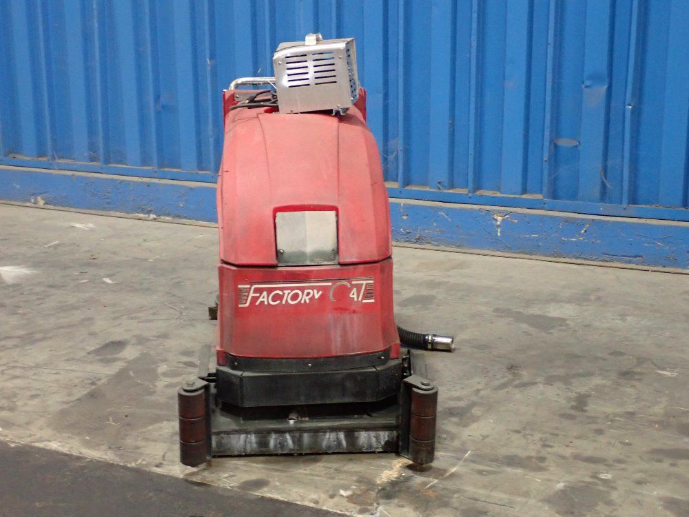 Factory Cat 30" Floor Scrubber - 26