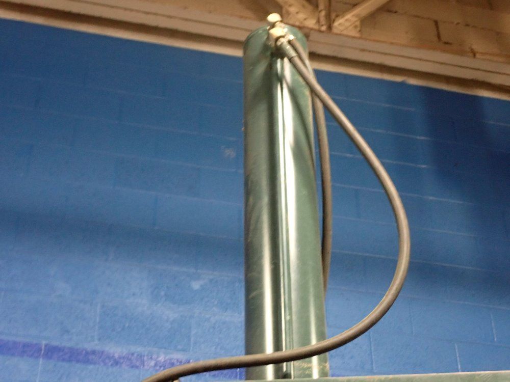 Galbreath 60" X 29" X 47" Baler - Vb2200hd-3060