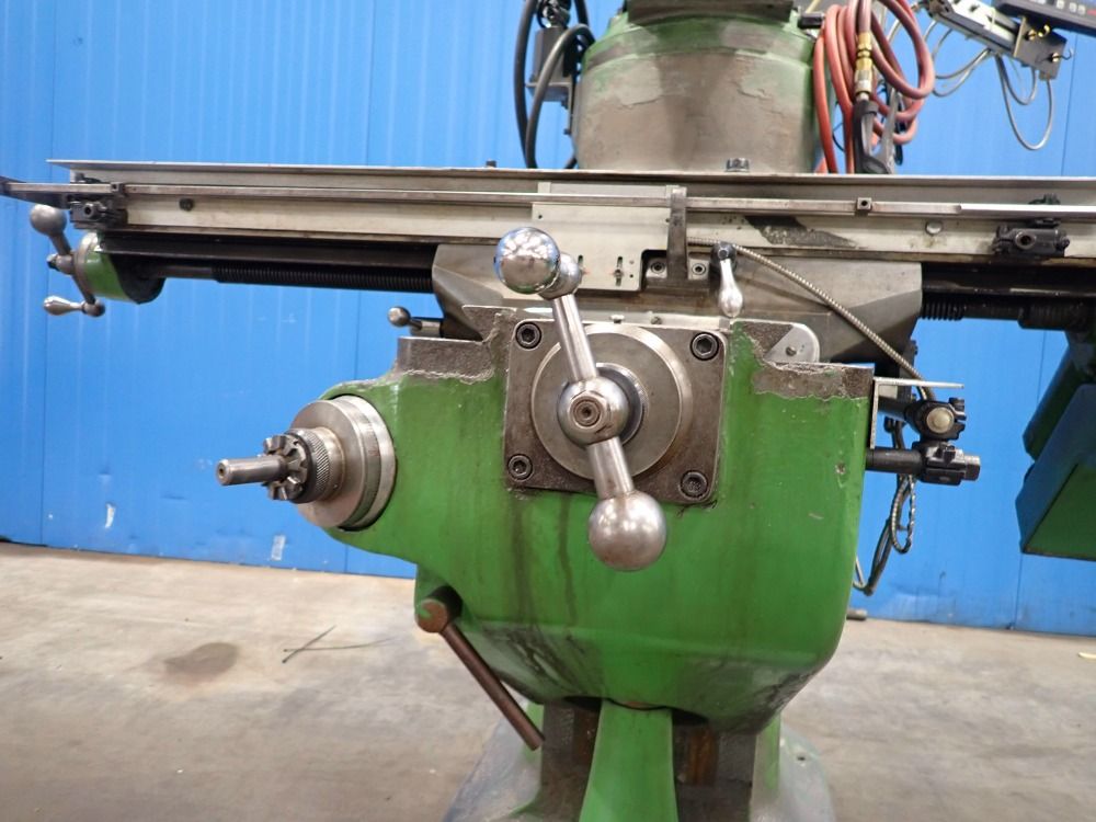 Bridgeport Vertical Mill