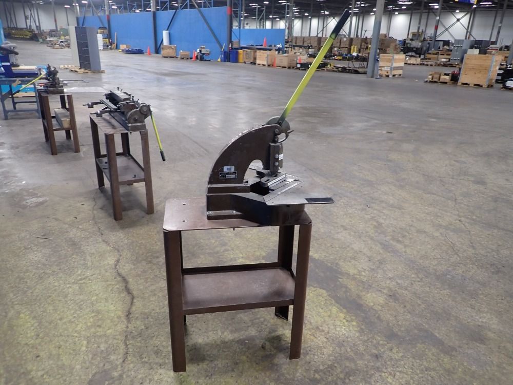 Strippit Di-acro Notcher - 2hn