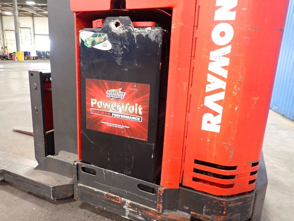 Raymond Electric Forklift - 211-ra30tt