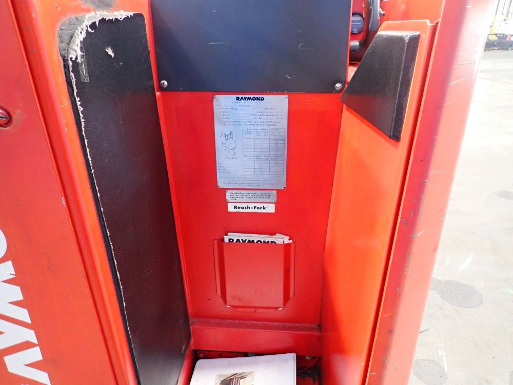 Raymond Electric Forklift - 211-ra30tt