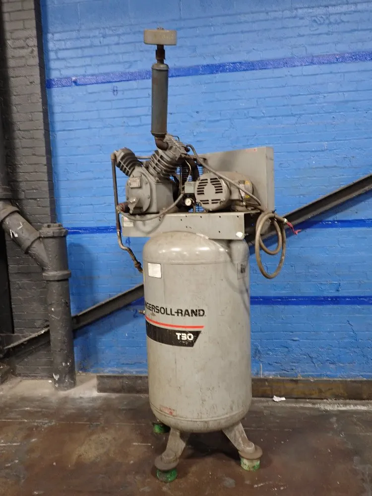 Ingersoll-rand 5/3 Hp Air Compressor - T-30